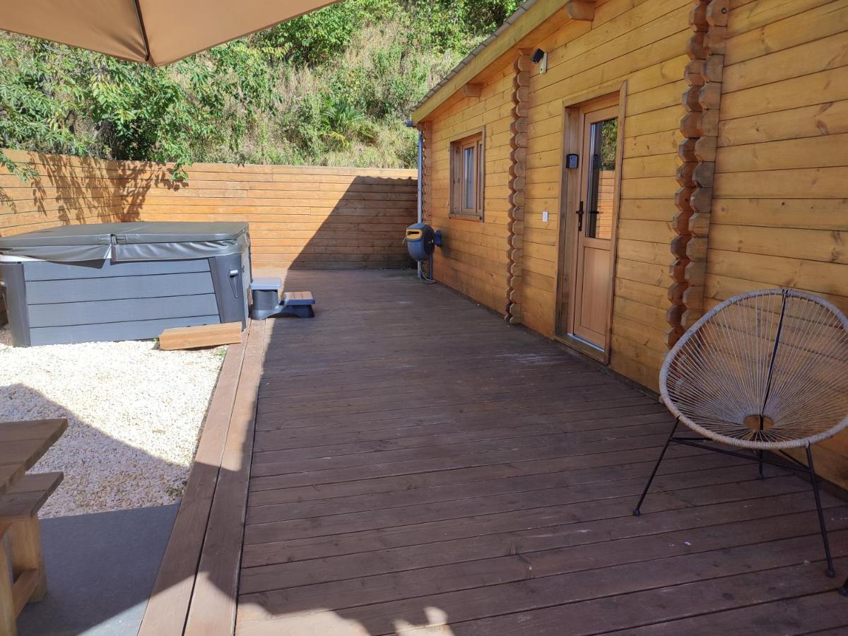 Le Chalet Jacuzzi Et Detente 4 Etoiles Bagnères-de-Bigorre Exterior foto